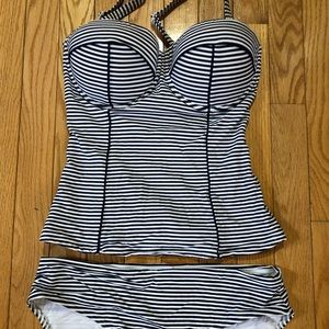Bond-Eye Australia NWT Size 8 tankini